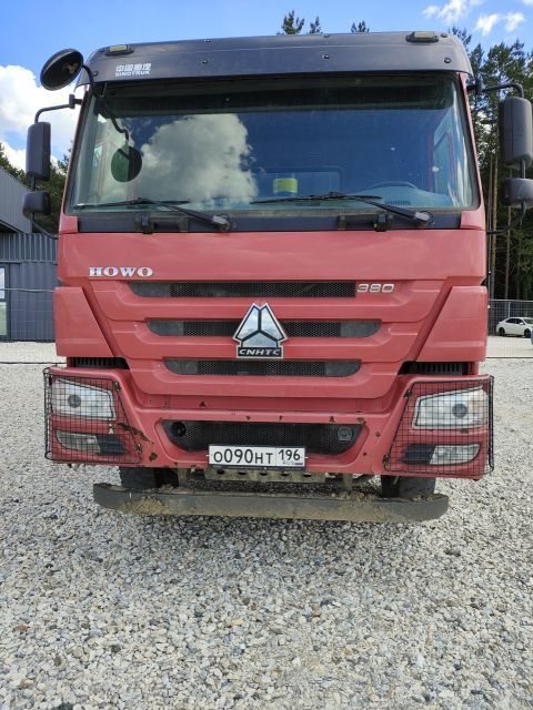 Специализированный, автомобиль - самосвал HOWO ZZ3407S3867E — фотография 1