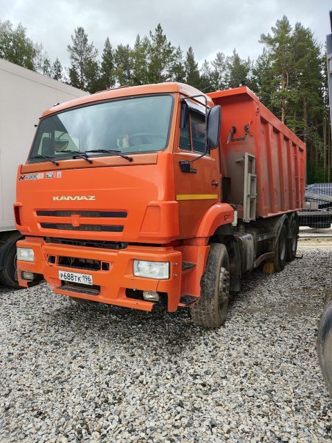 Автомобиль - самосвал КАМАЗ K3340 — фотография 1