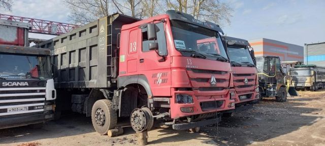 Специализированный, автомобиль-самосвал HOWO ZZ3407S3867E — фотография 1