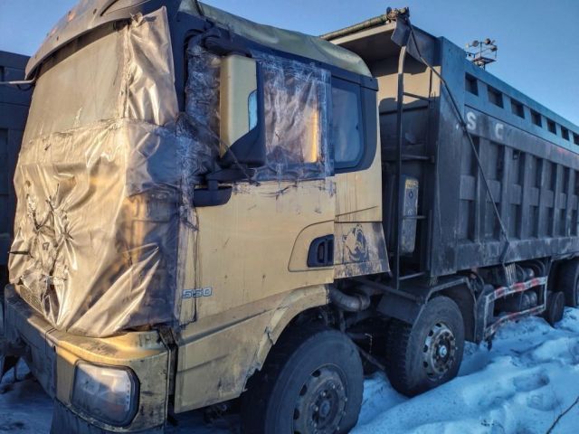 Самосвал специализированный, автомобиль - самосвал SHACMAN — фотография 1