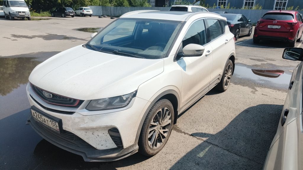 Легковой автомобиль BELGEE X50 — фотография 1