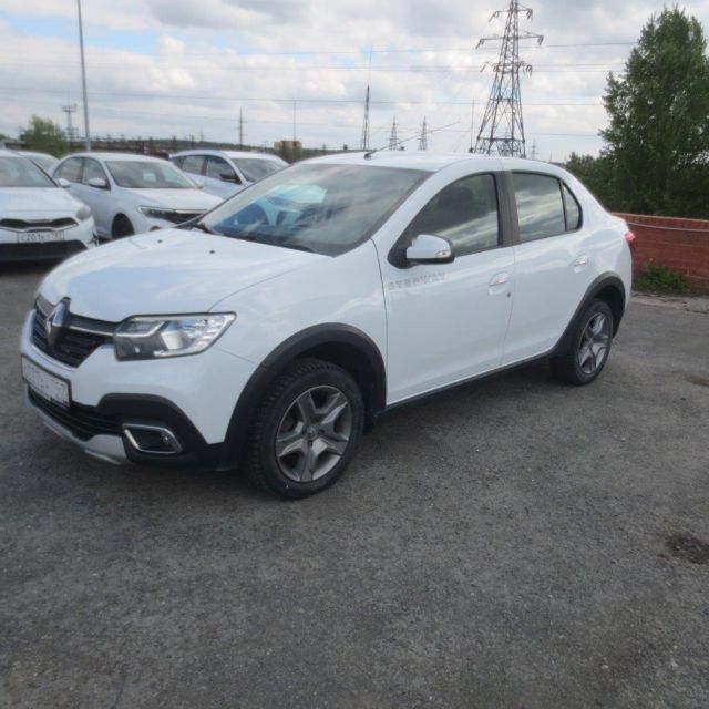 Renault Logan — фотография 1