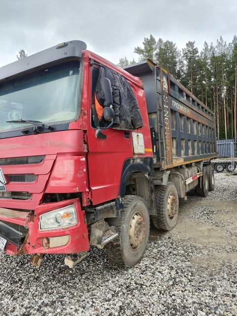 Автомобиль - самосвал HOWO ZZ3407S3867E — фотография 1