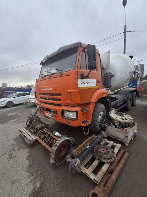Автобетоносмеситель 5814Z9 — фотография 1