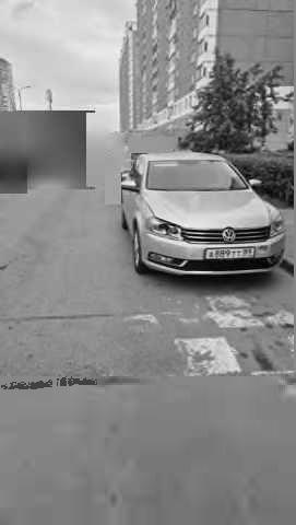 Автомобиль VOLKSWAGEN PASSAT, 2012 г. — фотография 1